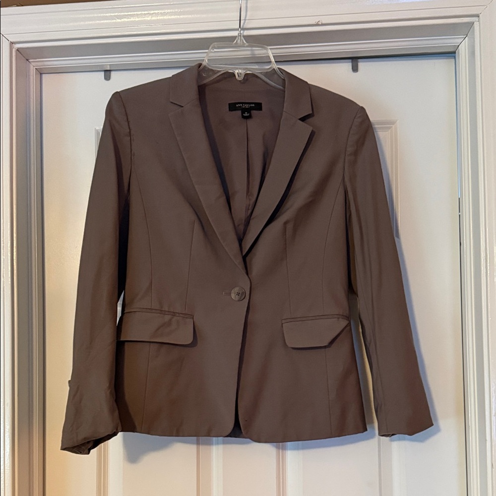 Ann Taylor Women's Brown Blazer